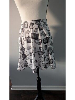 Her Universe Dr. Who Juniors Skirt Tardis Skater Circle Sz M Mini CB46H